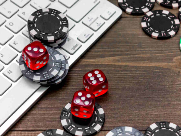 Oodles Of Advantages Of Playing At Top Online Casinos